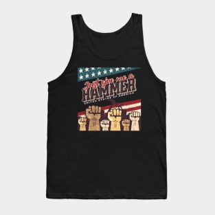 Hammer Symbol Retro - Woodworking Carpentry Blacksmiths Tank Top